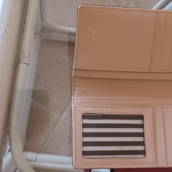Kate Spade Brown leather turn lock wallet with wrist handle . Approx 7 5 inches - Picture 12 of 12